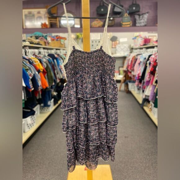 Keren Hart Ladies M/LG Blakc and red Floral Dress - Picture 4 of 7